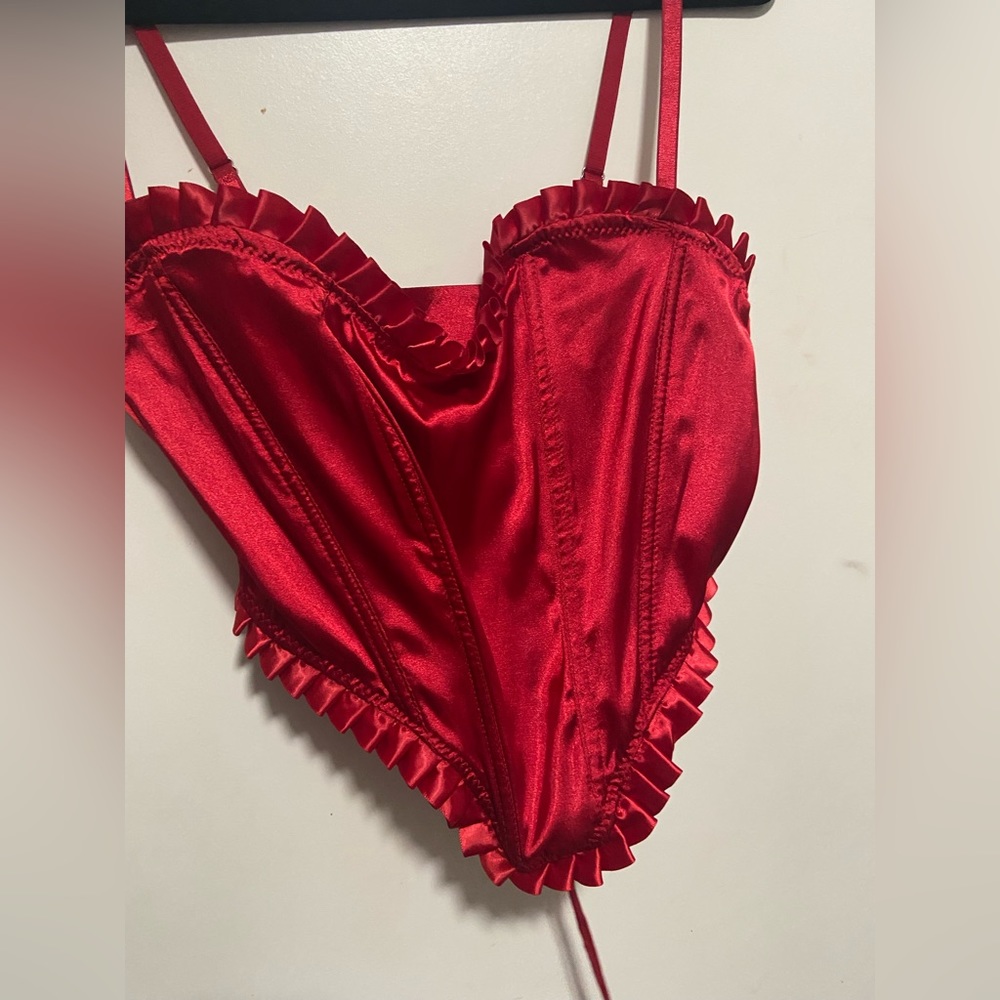 Silky red cropped corset with tie back
